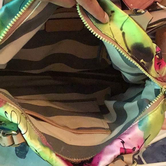 Purse - Picture 3 of 3